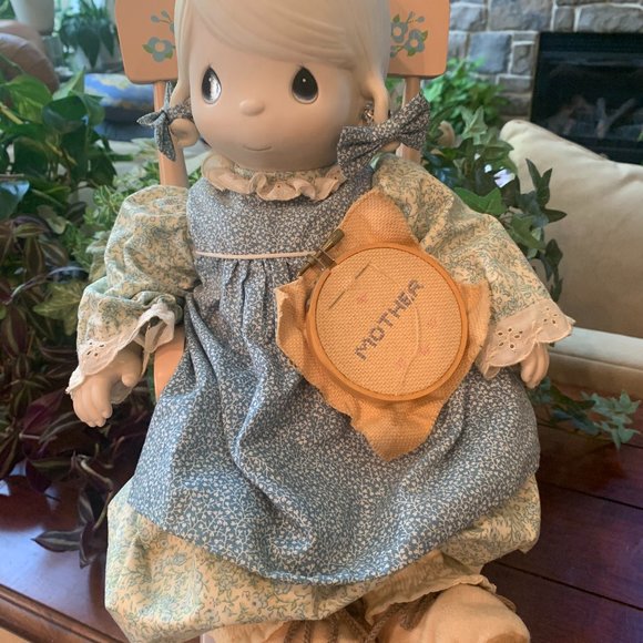 Precious Moment Doll - Picture 1 of 5